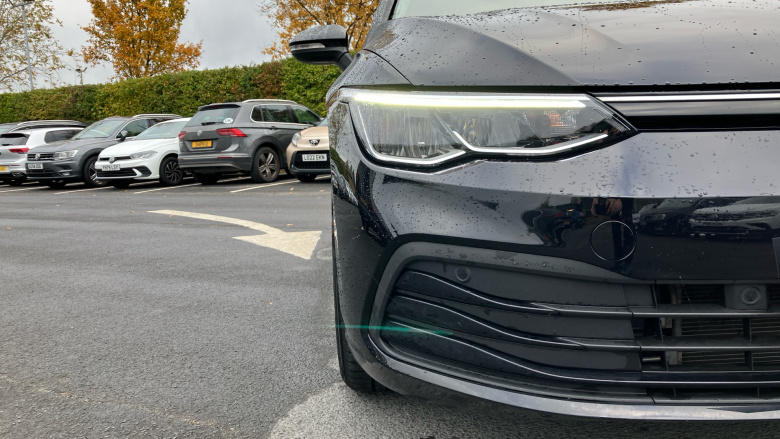 Volkswagen Golf 1.5 TSI 150 Life 5dr Petrol Hatchback